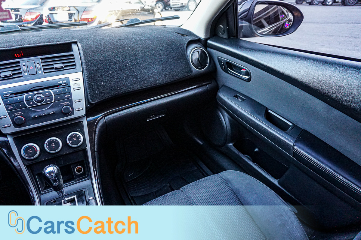 CARSCATCH - Used vehicle - Sedan MAZDA MAZDA6 2012