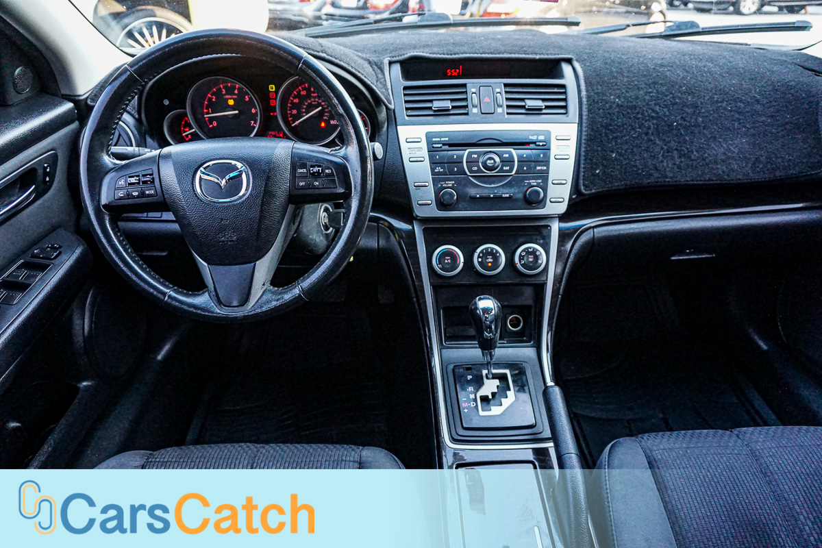 CARSCATCH - Used vehicle - Sedan MAZDA MAZDA6 2012