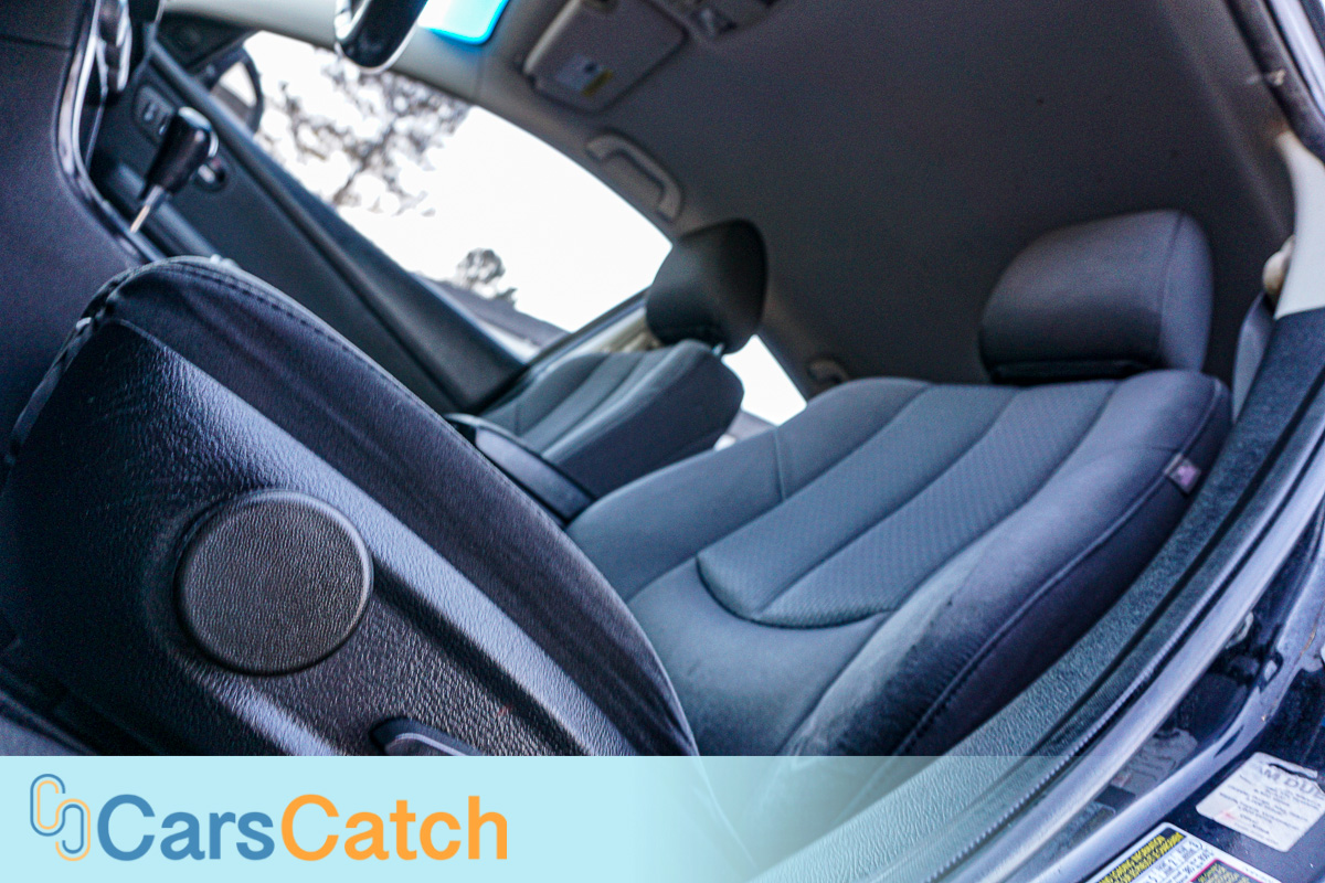 CARSCATCH - Used vehicle - Sedan MAZDA MAZDA6 2012