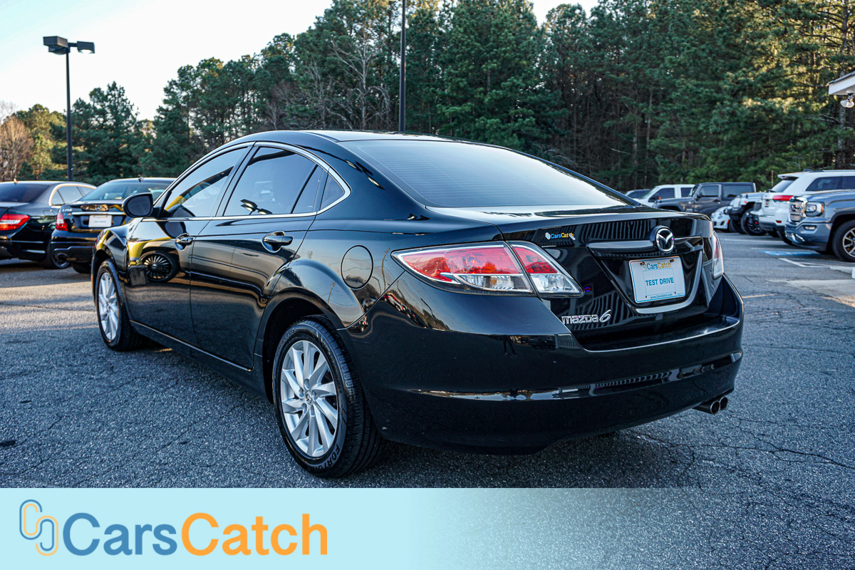 CARSCATCH - Used vehicle - Sedan MAZDA MAZDA6 2012