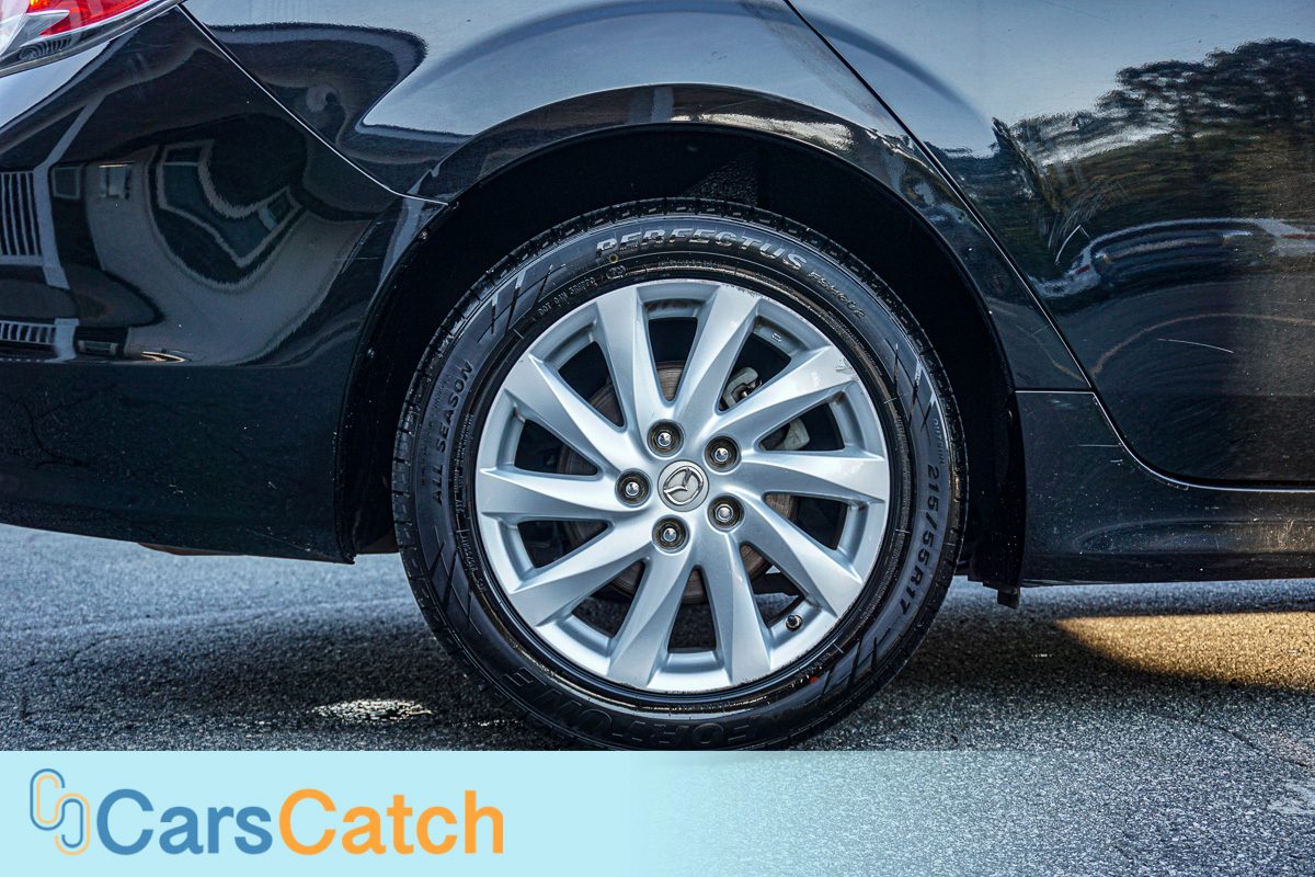 CARSCATCH - Used vehicle - Sedan MAZDA MAZDA6 2012