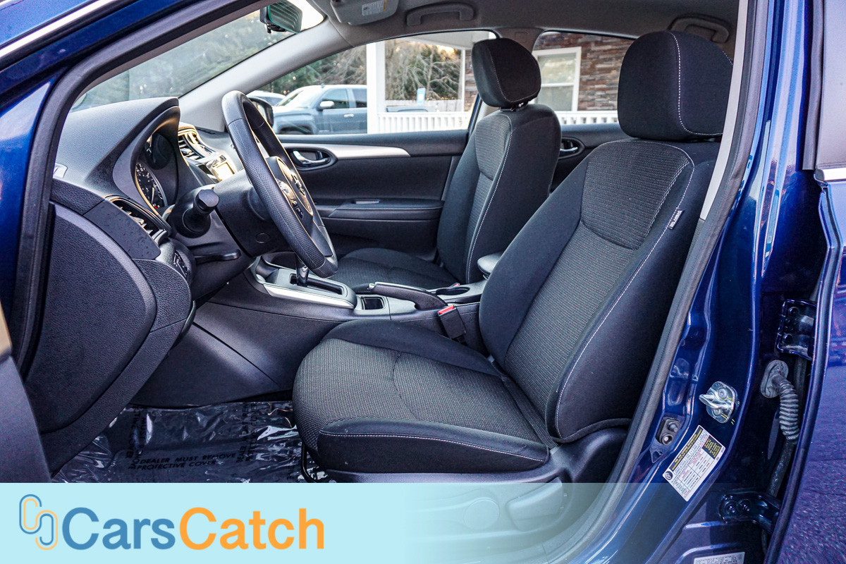 CARSCATCH - Used vehicle - Sedan NISSAN SENTRA 2019