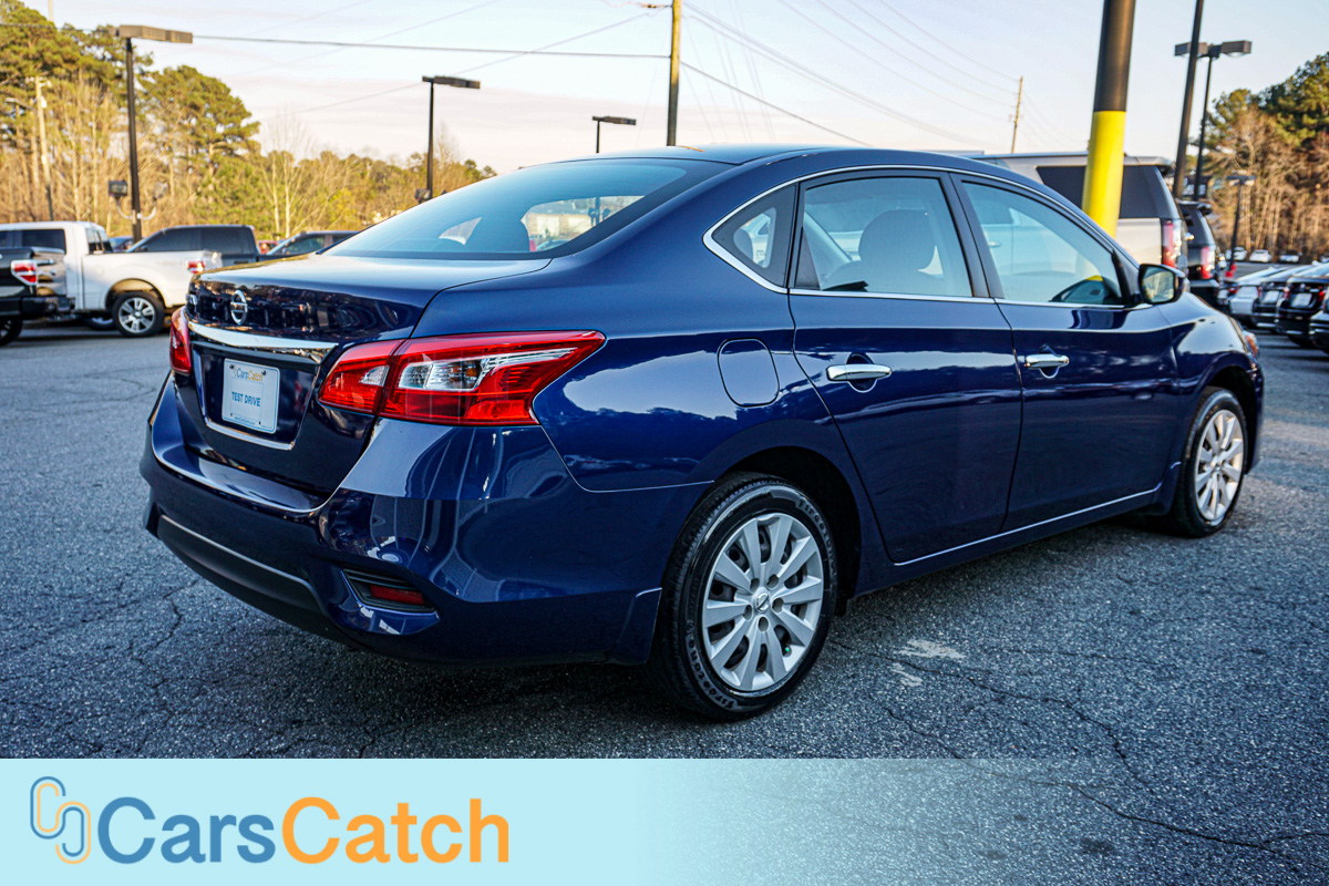CARSCATCH - Used vehicle - Sedan NISSAN SENTRA 2019