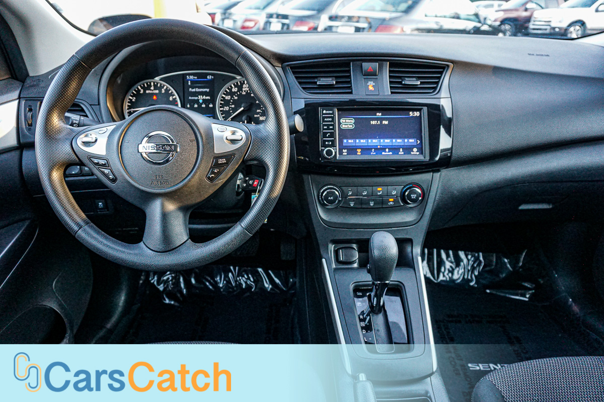 CARSCATCH - Used vehicle - Sedan NISSAN SENTRA 2019
