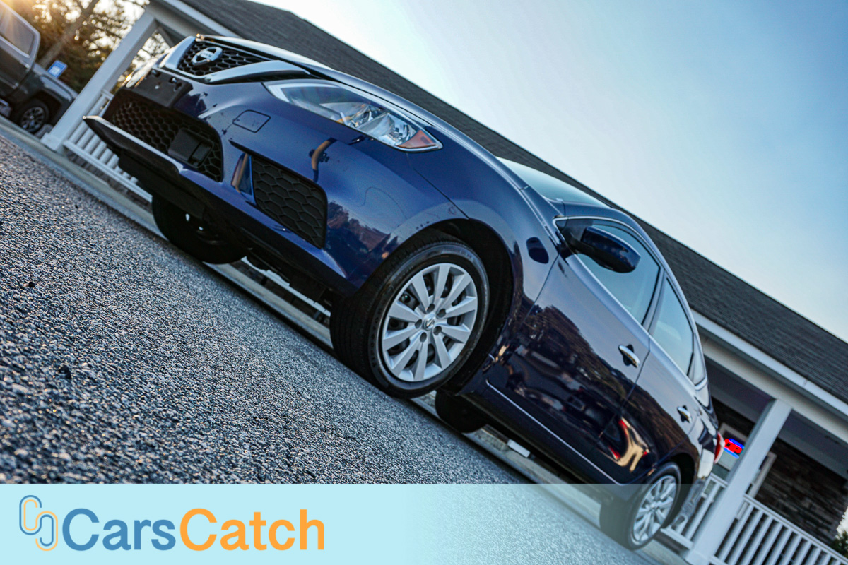 CARSCATCH - Used vehicle - Sedan NISSAN SENTRA 2019