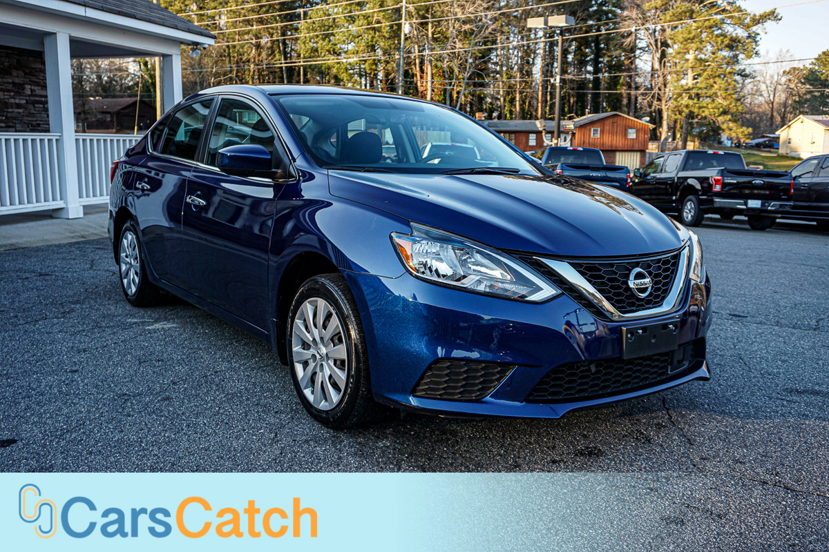 CARSCATCH - Used vehicle - Sedan NISSAN SENTRA 2019