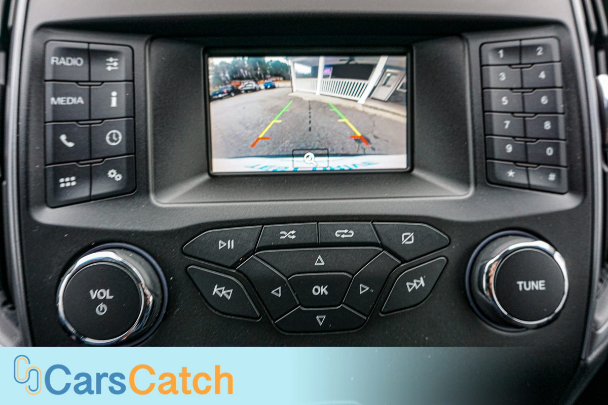 CARSCATCH - Used vehicle - SUV FORD EDGE 2019