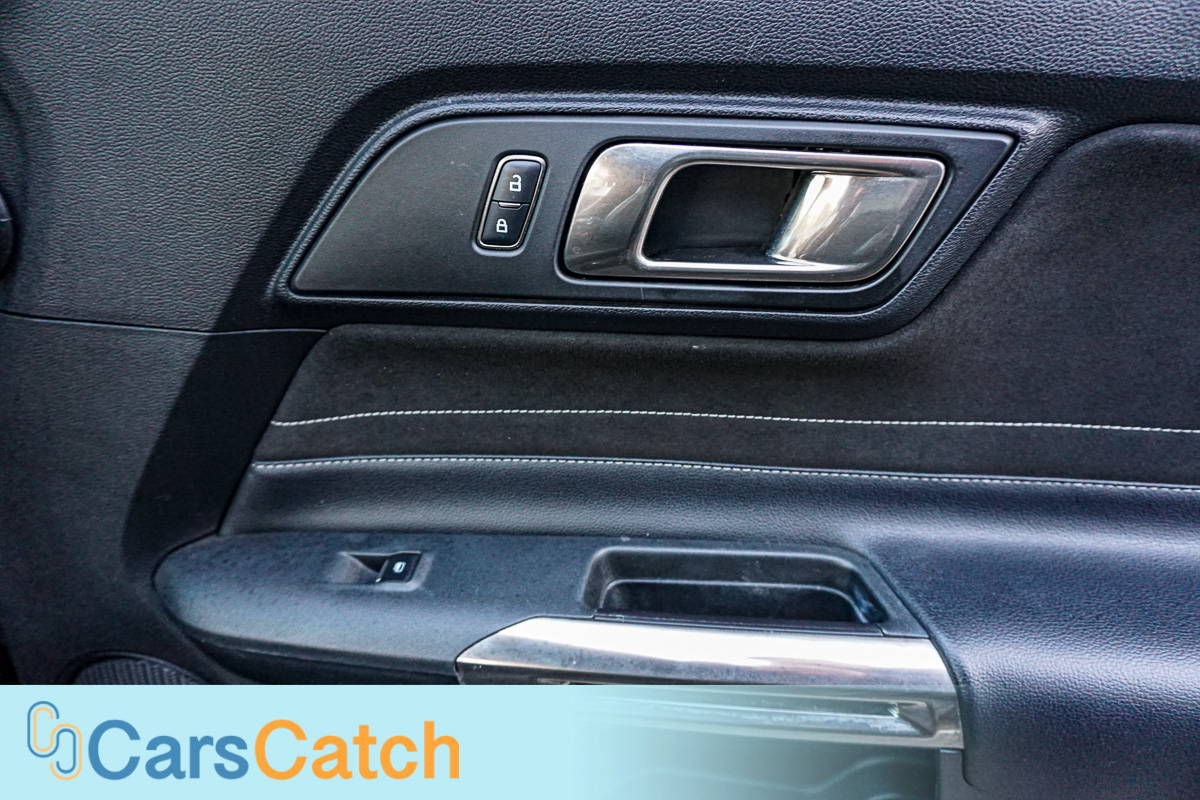 CARSCATCH - Used vehicle - Coupe FORD MUSTANG 2016