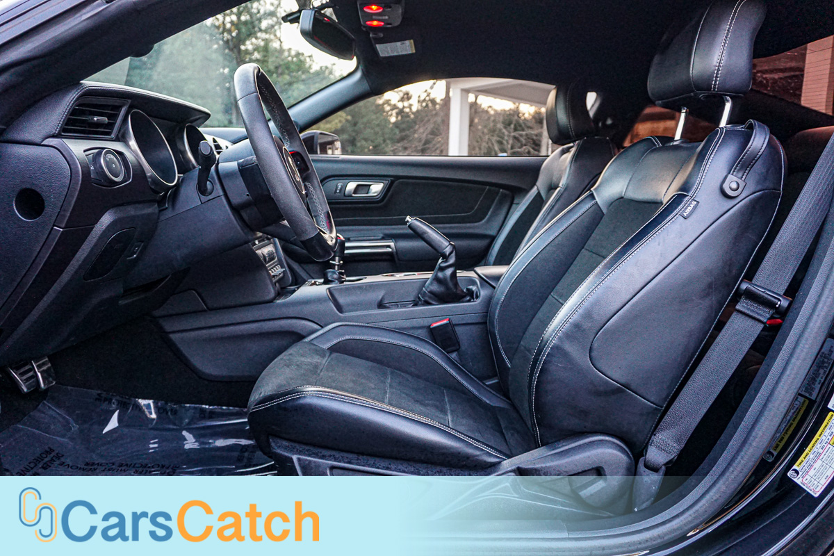 CARSCATCH - Used vehicle - Coupe FORD MUSTANG 2016