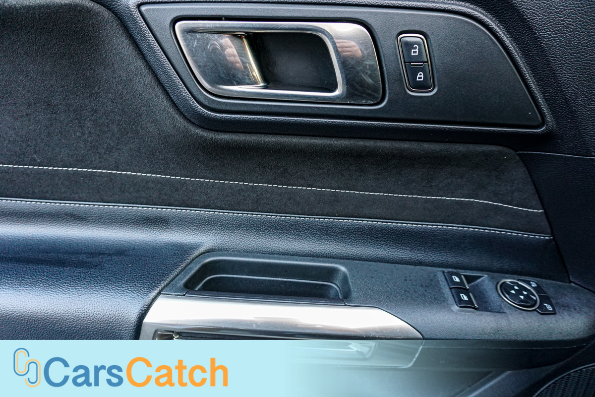 CARSCATCH - Used vehicle - Coupe FORD MUSTANG 2016