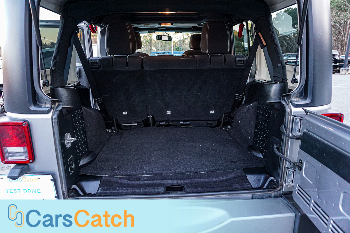 CARSCATCH - Used vehicle - SUV JEEP WRANGLER JK UNLIMITED 2018