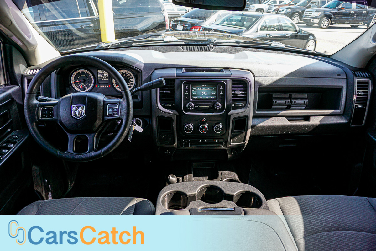 CARSCATCH - Used vehicle - Truck RAM 2500 2016