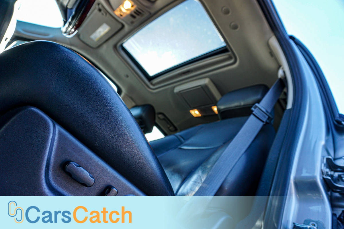 CARSCATCH - Used vehicle - SUV CADILLAC ESCALADE ESV 2013