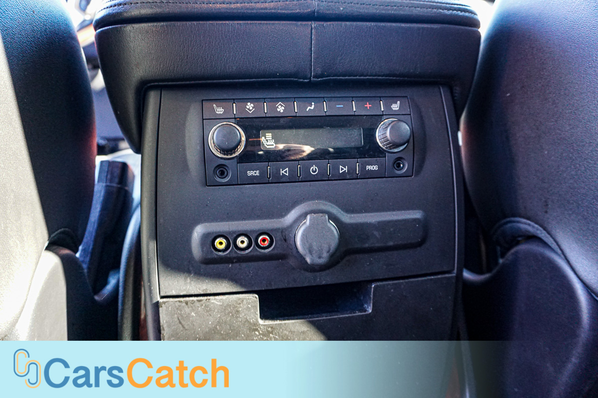CARSCATCH - Used vehicle - SUV CADILLAC ESCALADE ESV 2013