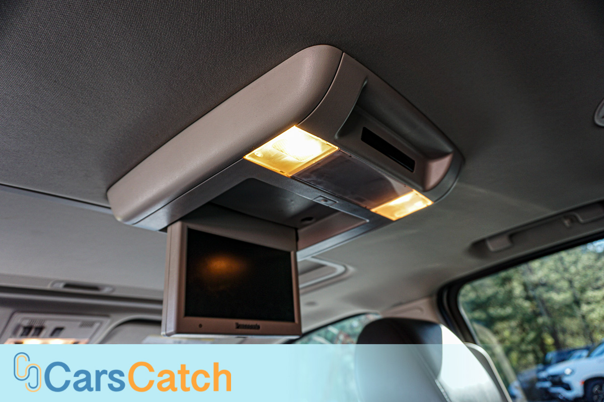 CARSCATCH - Used vehicle - SUV CADILLAC ESCALADE ESV 2013