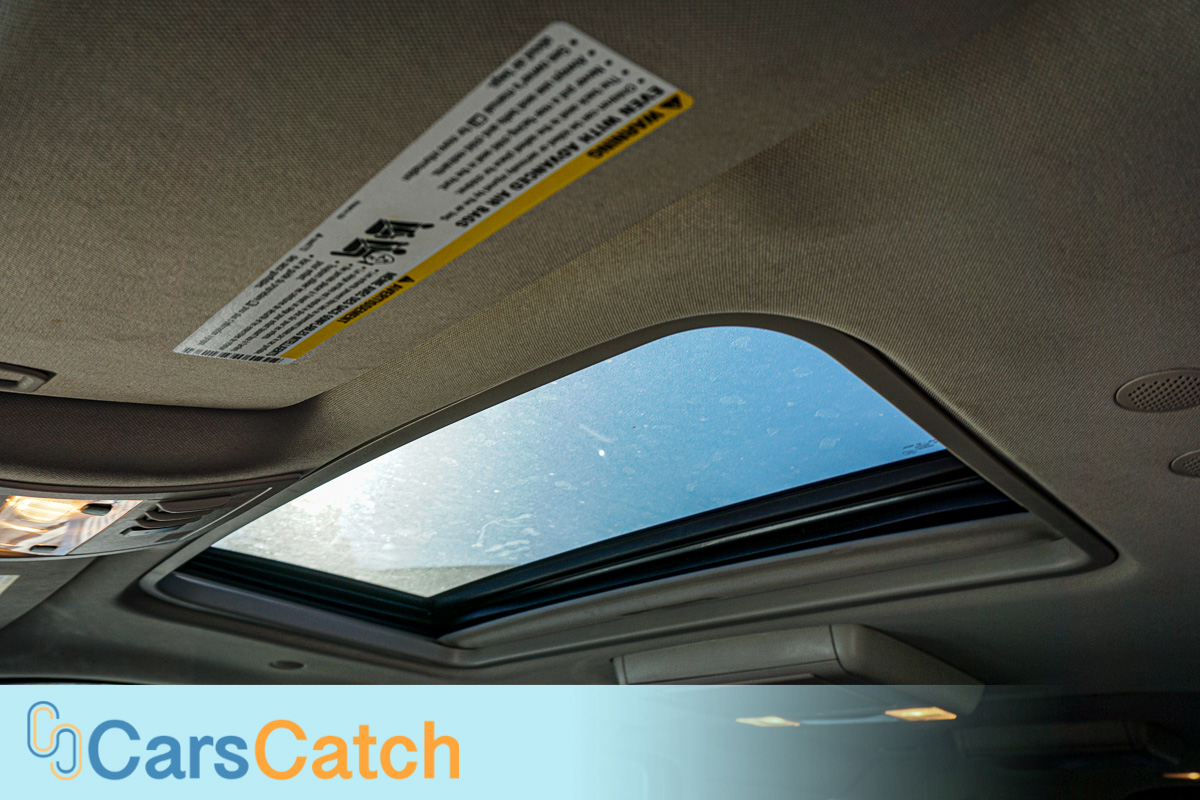 CARSCATCH - Used vehicle - SUV CADILLAC ESCALADE ESV 2013