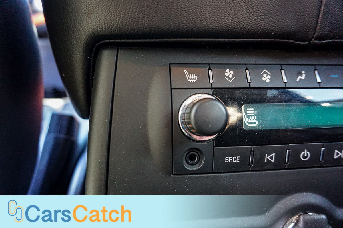 CARSCATCH - Used vehicle - SUV CADILLAC ESCALADE ESV 2013