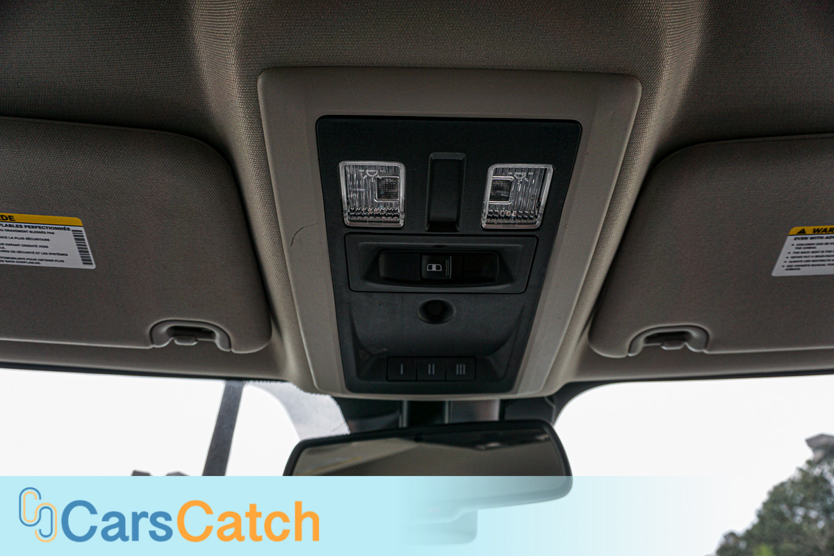 CARSCATCH - Used vehicle - Truck RAM 1500 2017