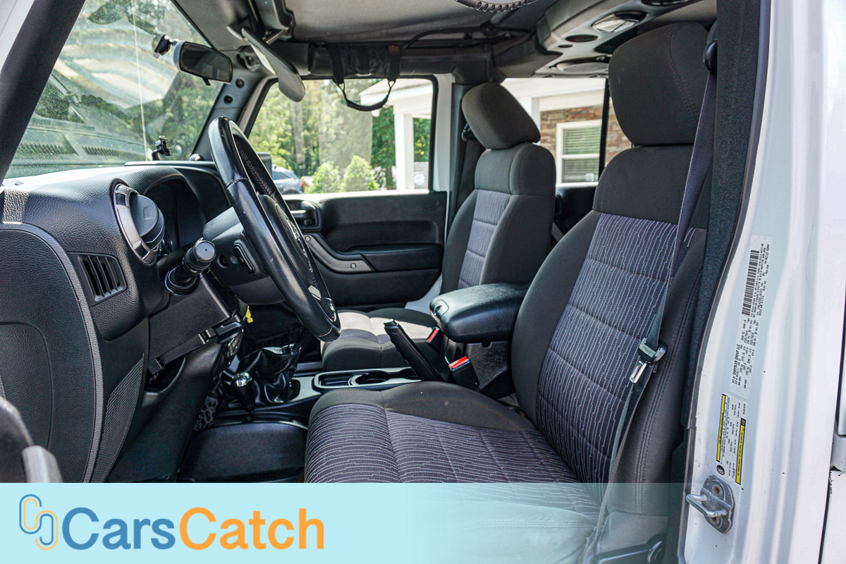 CARSCATCH - Used vehicle - SUV JEEP WRANGLER UNLIMITED 2012