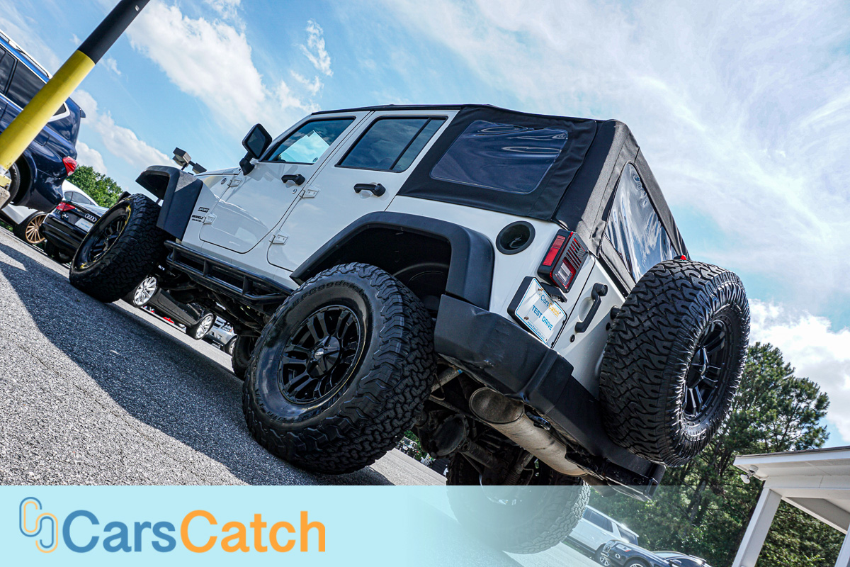 CARSCATCH - Used vehicle - SUV JEEP WRANGLER UNLIMITED 2012