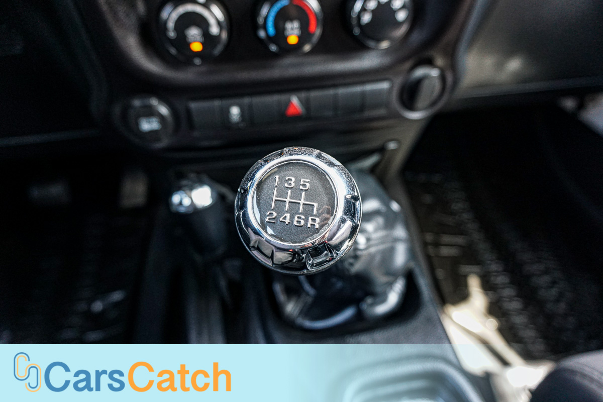 CARSCATCH - Used vehicle - SUV JEEP WRANGLER UNLIMITED 2012