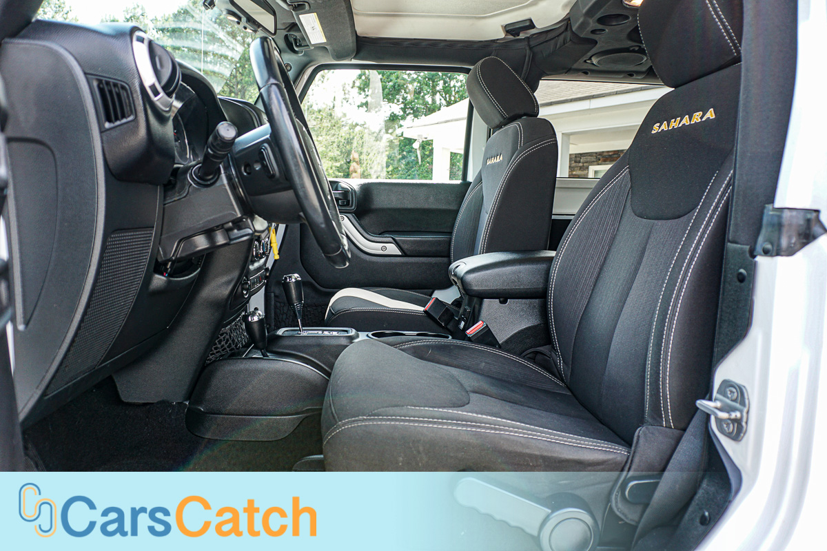 CARSCATCH - Used vehicle - SUV JEEP WRANGLER 2014