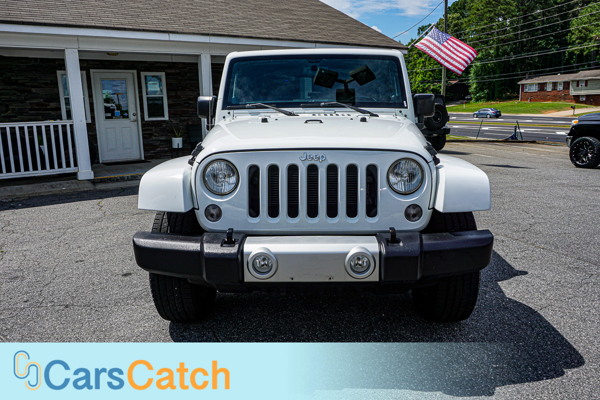 CARSCATCH - Used vehicle - SUV JEEP WRANGLER 2014