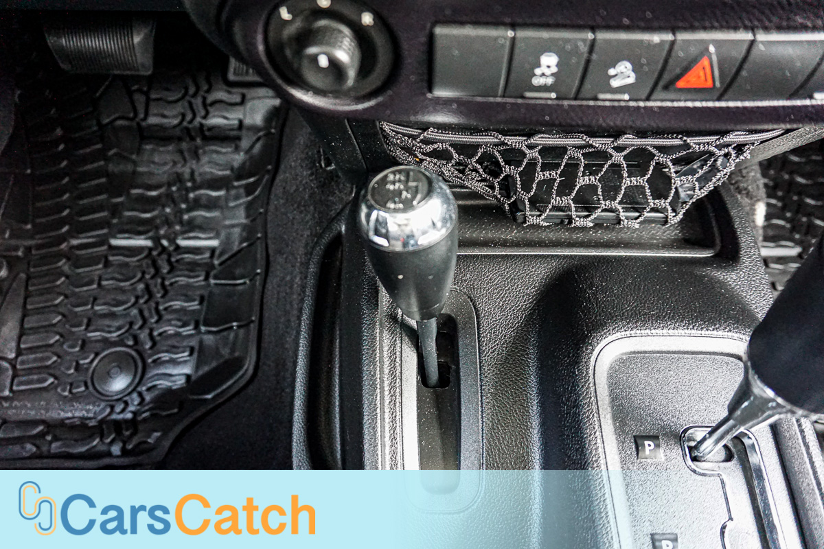 CARSCATCH - Used vehicle - SUV JEEP WRANGLER 2014