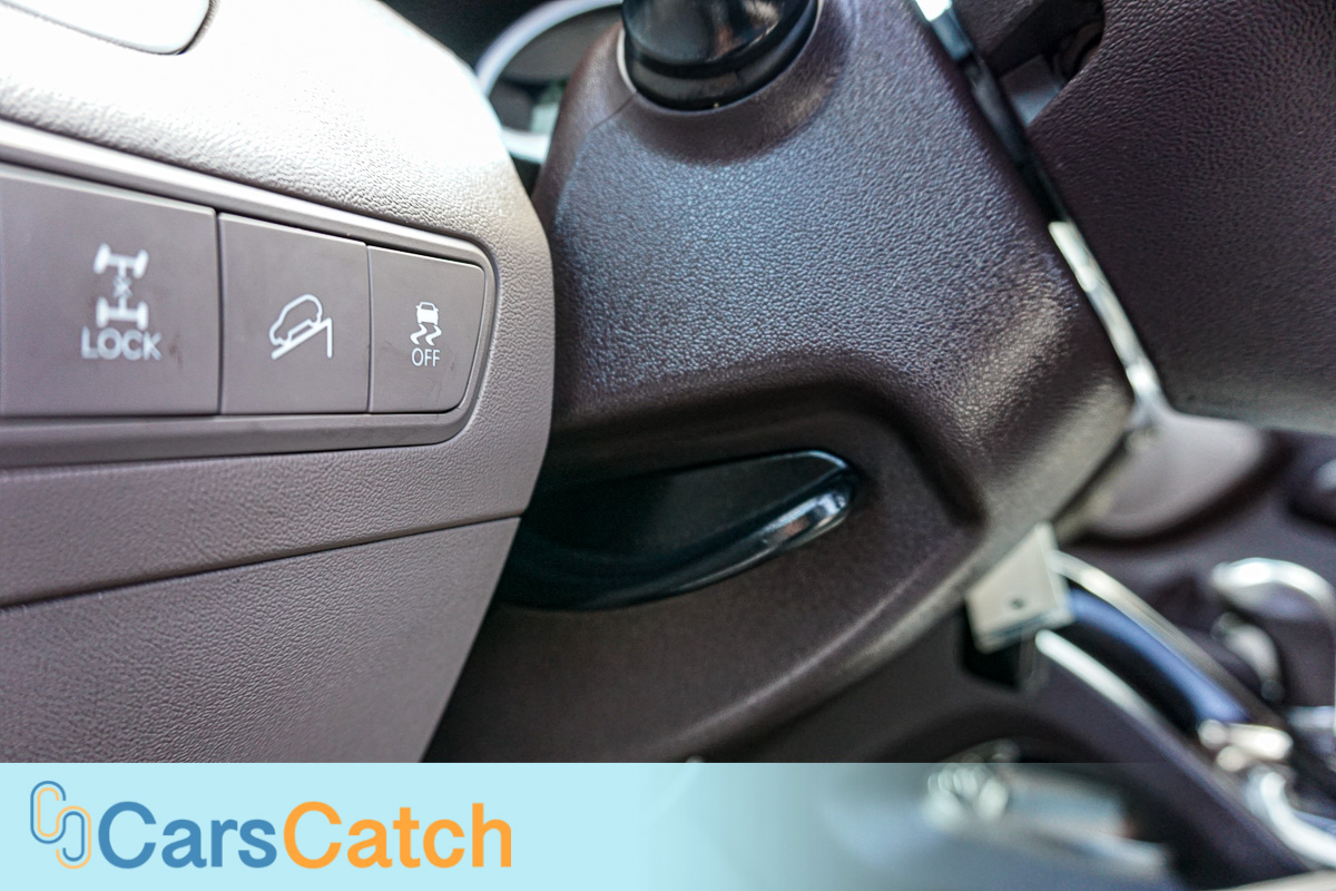 CARSCATCH - Used vehicle - SUV HYUNDAI TUCSON 2015