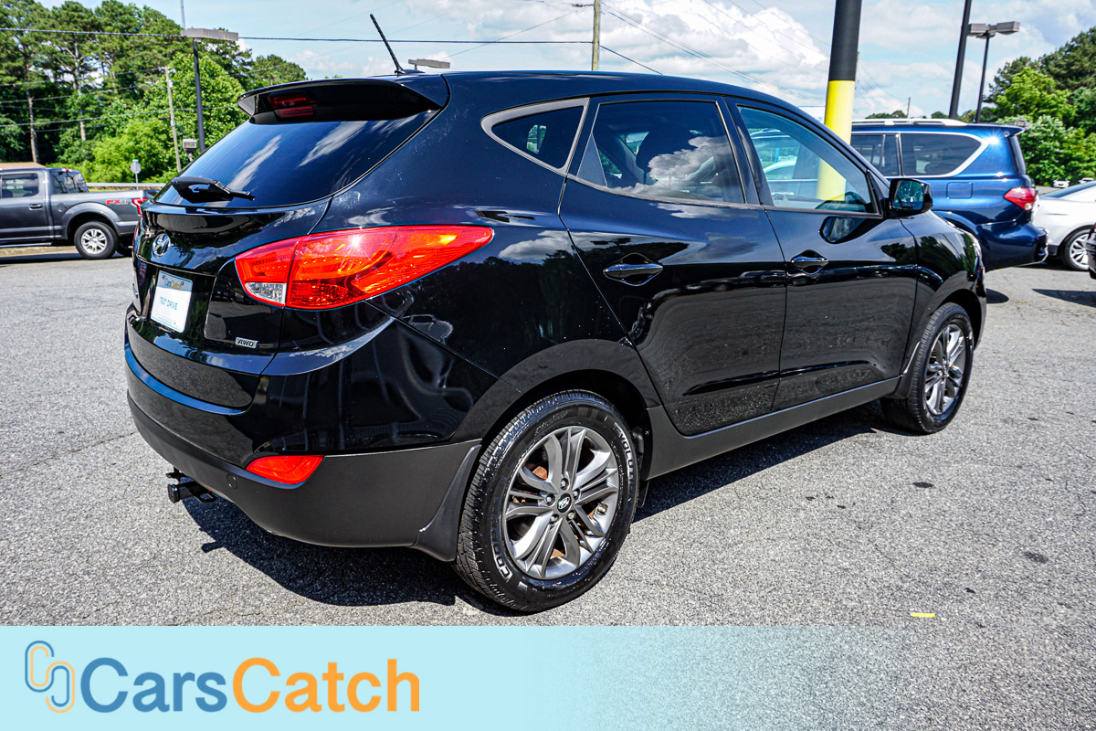 CARSCATCH - Used vehicle - SUV HYUNDAI TUCSON 2015