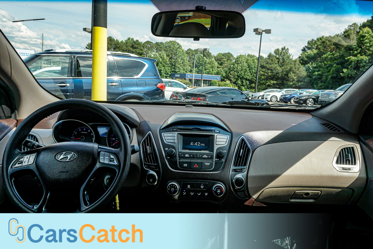 CARSCATCH - Used vehicle - SUV HYUNDAI TUCSON 2015