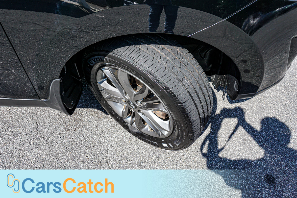 CARSCATCH - Used vehicle - SUV HYUNDAI TUCSON 2015