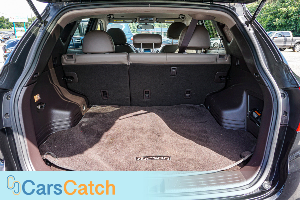 CARSCATCH - Used vehicle - SUV HYUNDAI TUCSON 2015