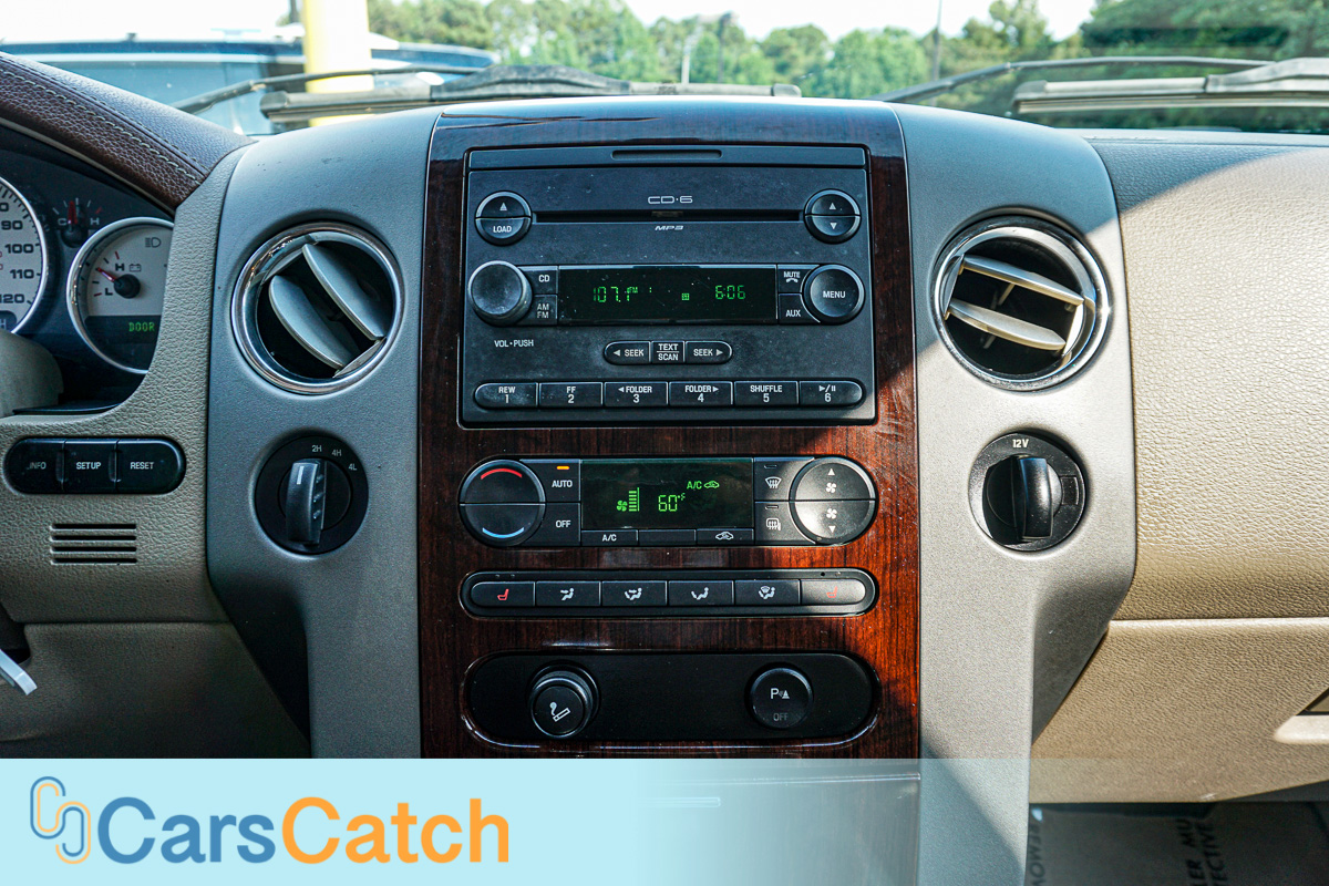 CARSCATCH - Used vehicle - Truck FORD F-150 2007