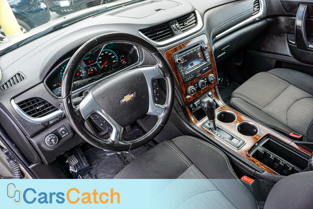 CARSCATCH - Used vehicle - SUV CHEVROLET TRAVERSE 2014