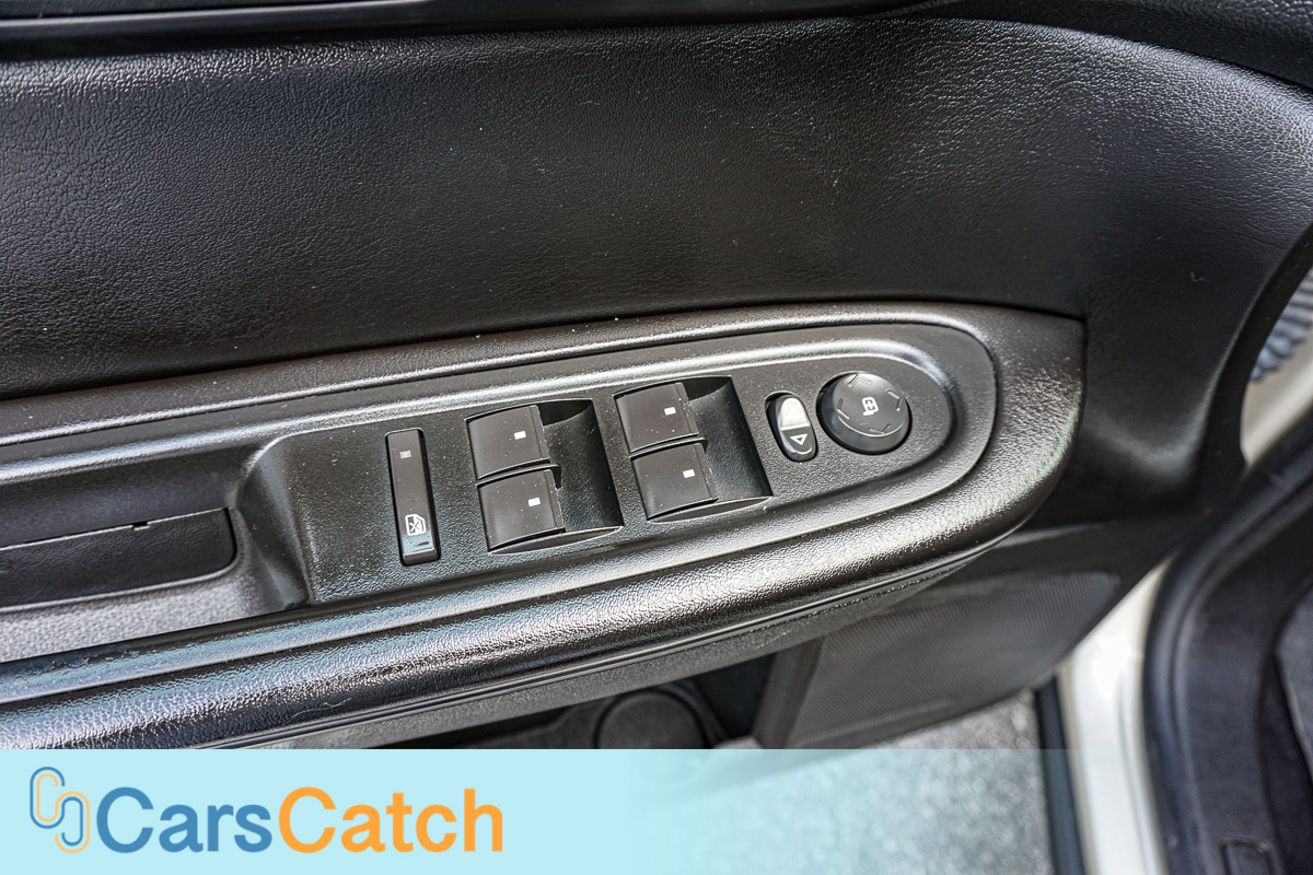 CARSCATCH - Used vehicle - SUV CHEVROLET TRAVERSE 2014