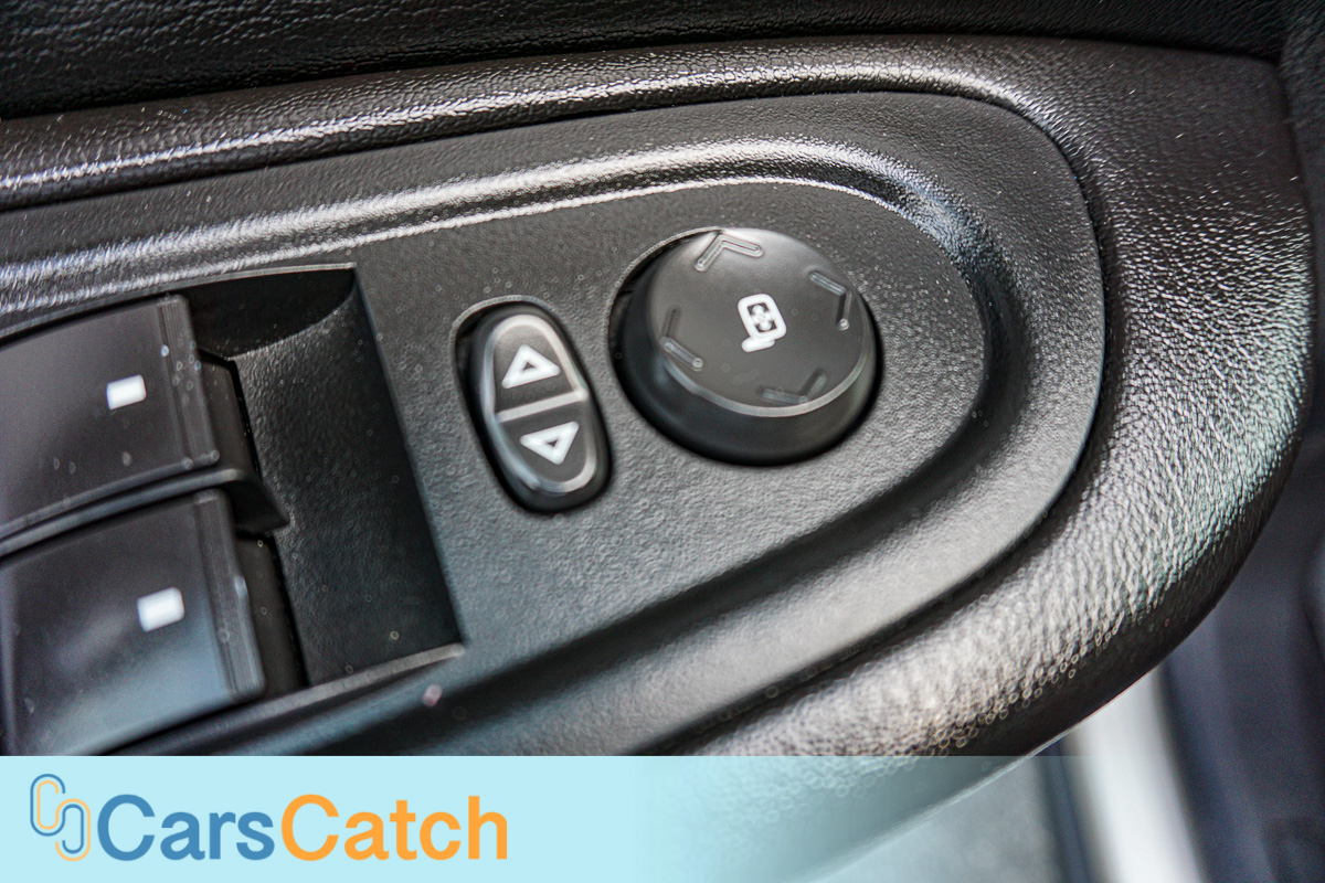 CARSCATCH - Used vehicle - SUV CHEVROLET TRAVERSE 2014