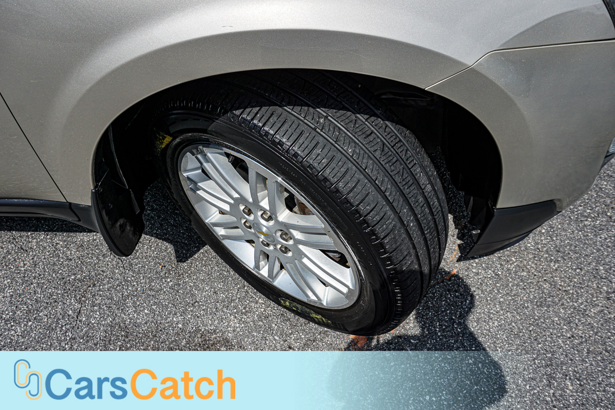 CARSCATCH - Used vehicle - SUV CHEVROLET TRAVERSE 2014