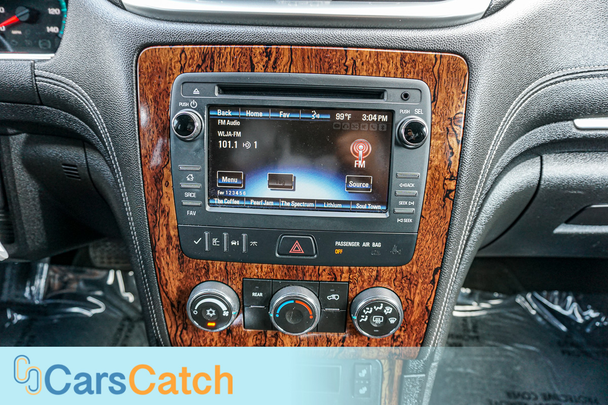 CARSCATCH - Used vehicle - SUV CHEVROLET TRAVERSE 2014