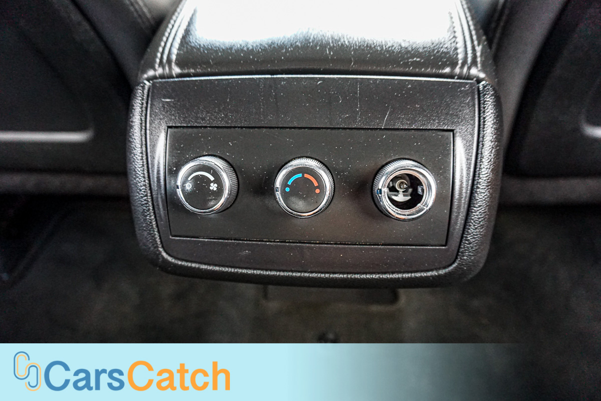 CARSCATCH - Used vehicle - SUV CHEVROLET TRAVERSE 2014