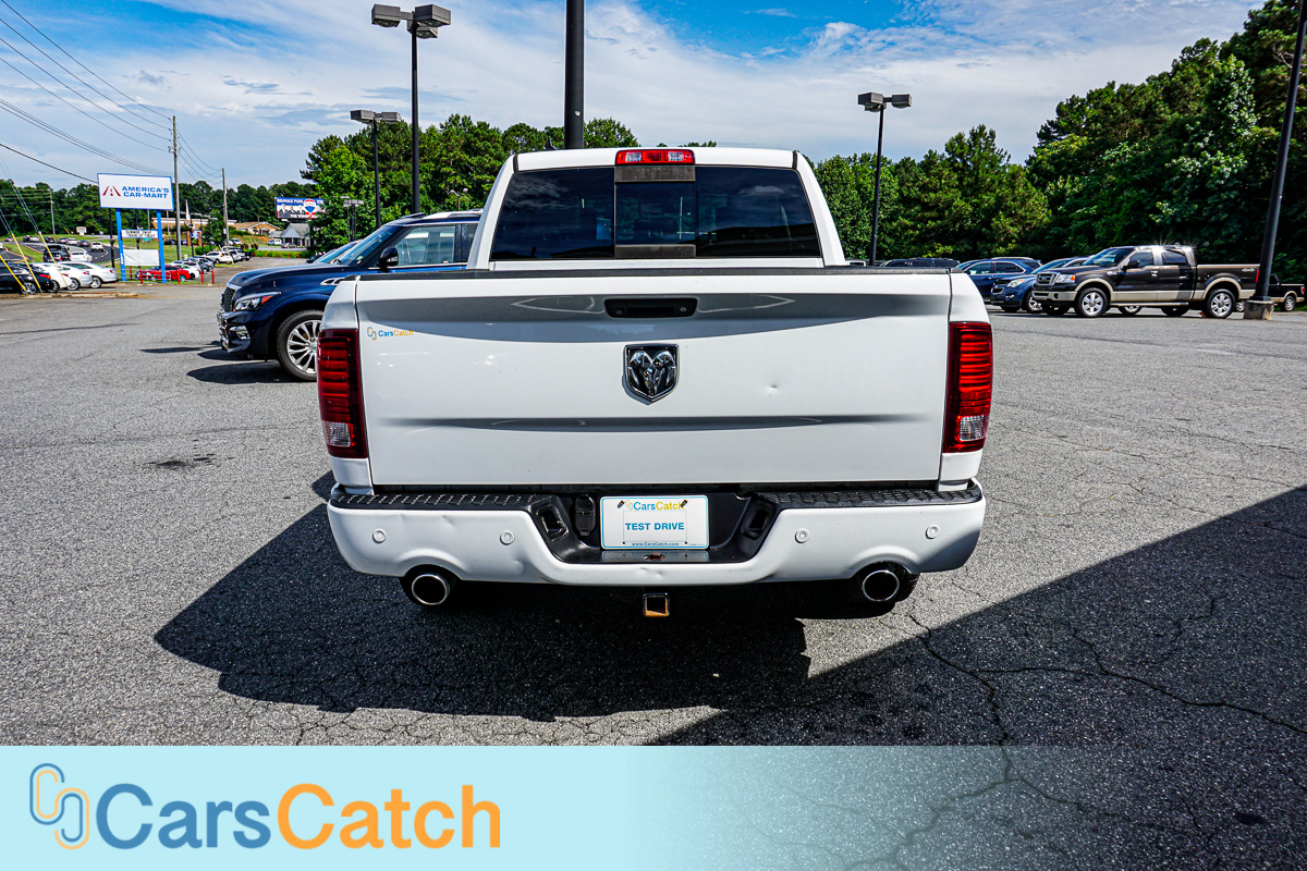 CARSCATCH - Used vehicle - Truck RAM 1500 2014