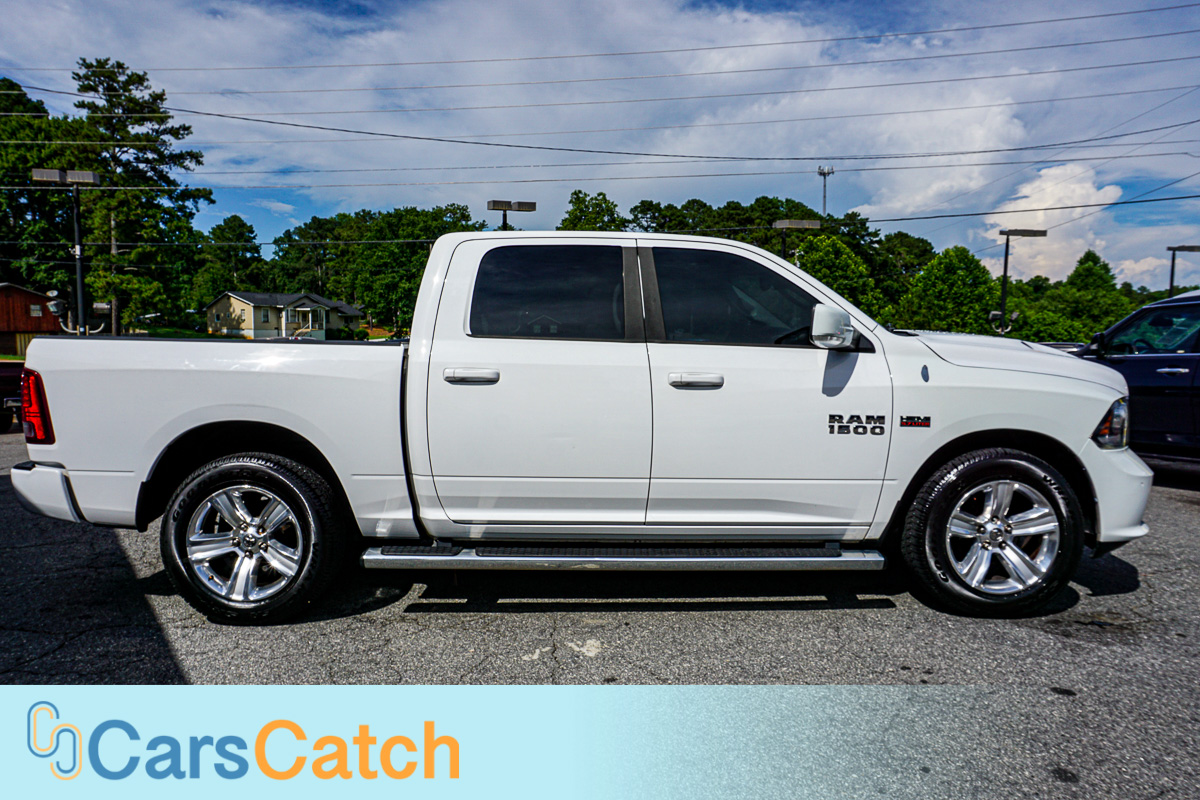 CARSCATCH - Used vehicle - Truck RAM 1500 2014