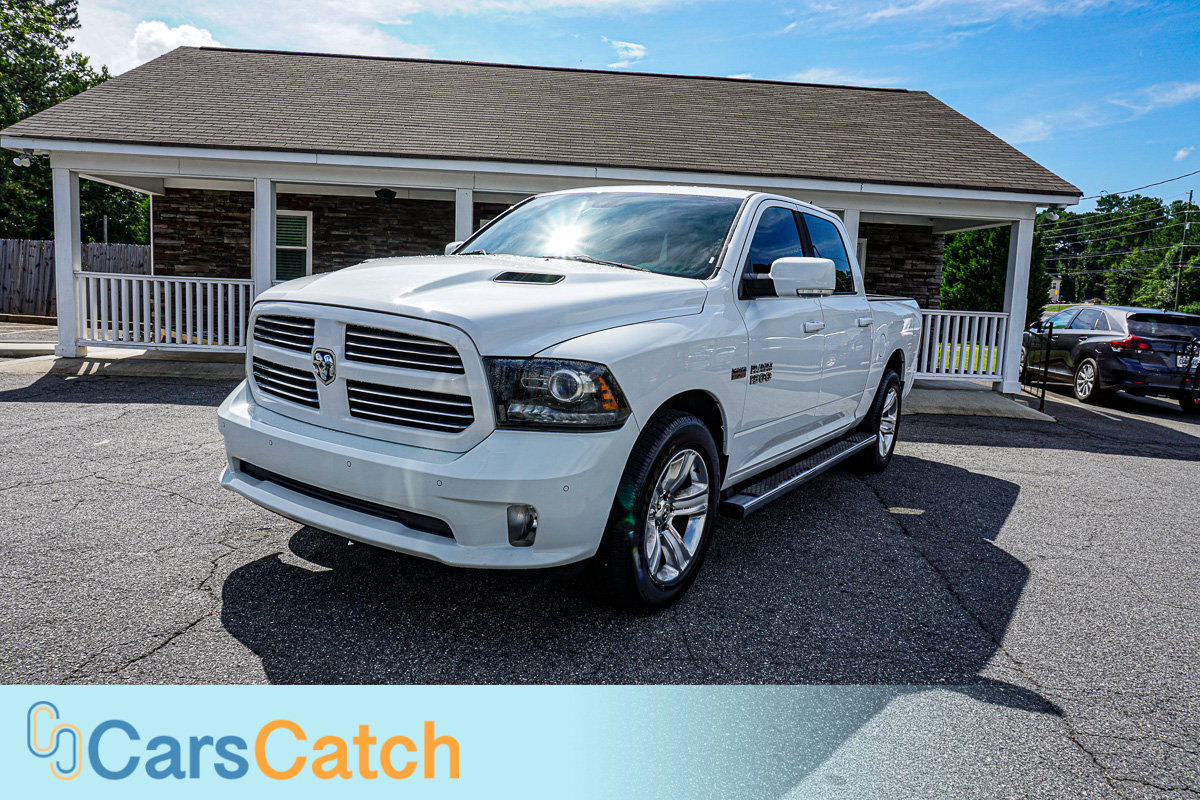 CARSCATCH - Used vehicle - Truck RAM 1500 2014