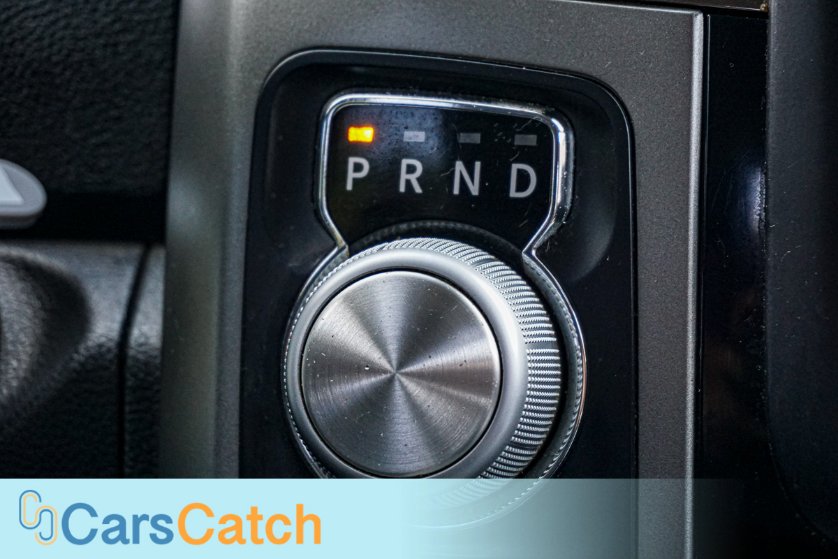 CARSCATCH - Used vehicle - Truck RAM 1500 2014