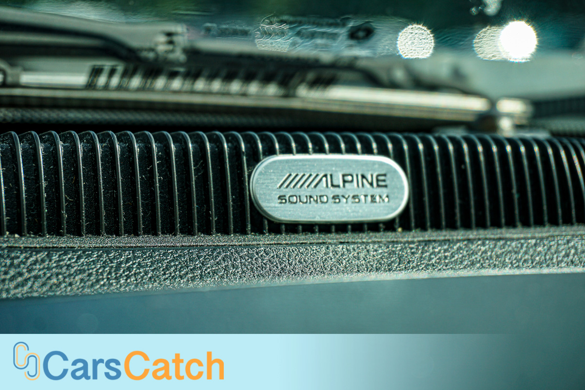 CARSCATCH - Used vehicle - Truck RAM 1500 2014