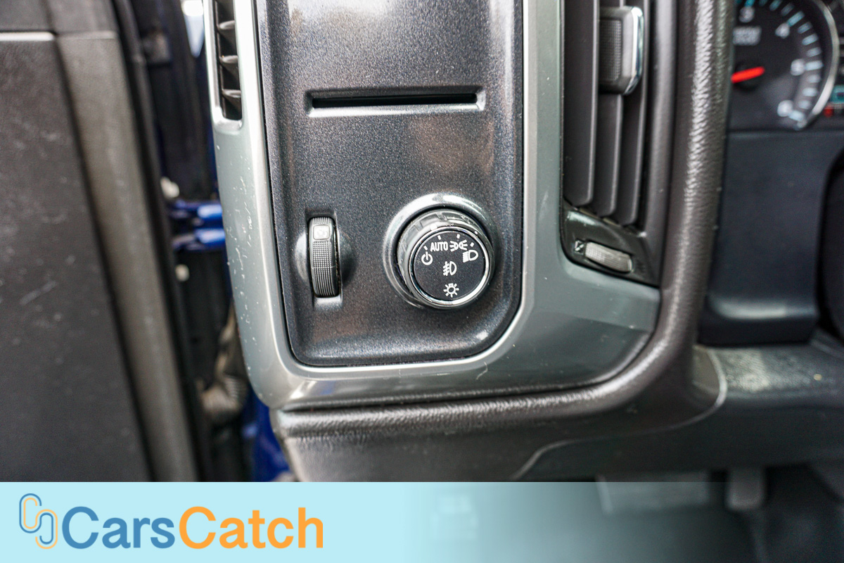 CARSCATCH - Used vehicle - Truck CHEVROLET SILVERADO 1500 2014