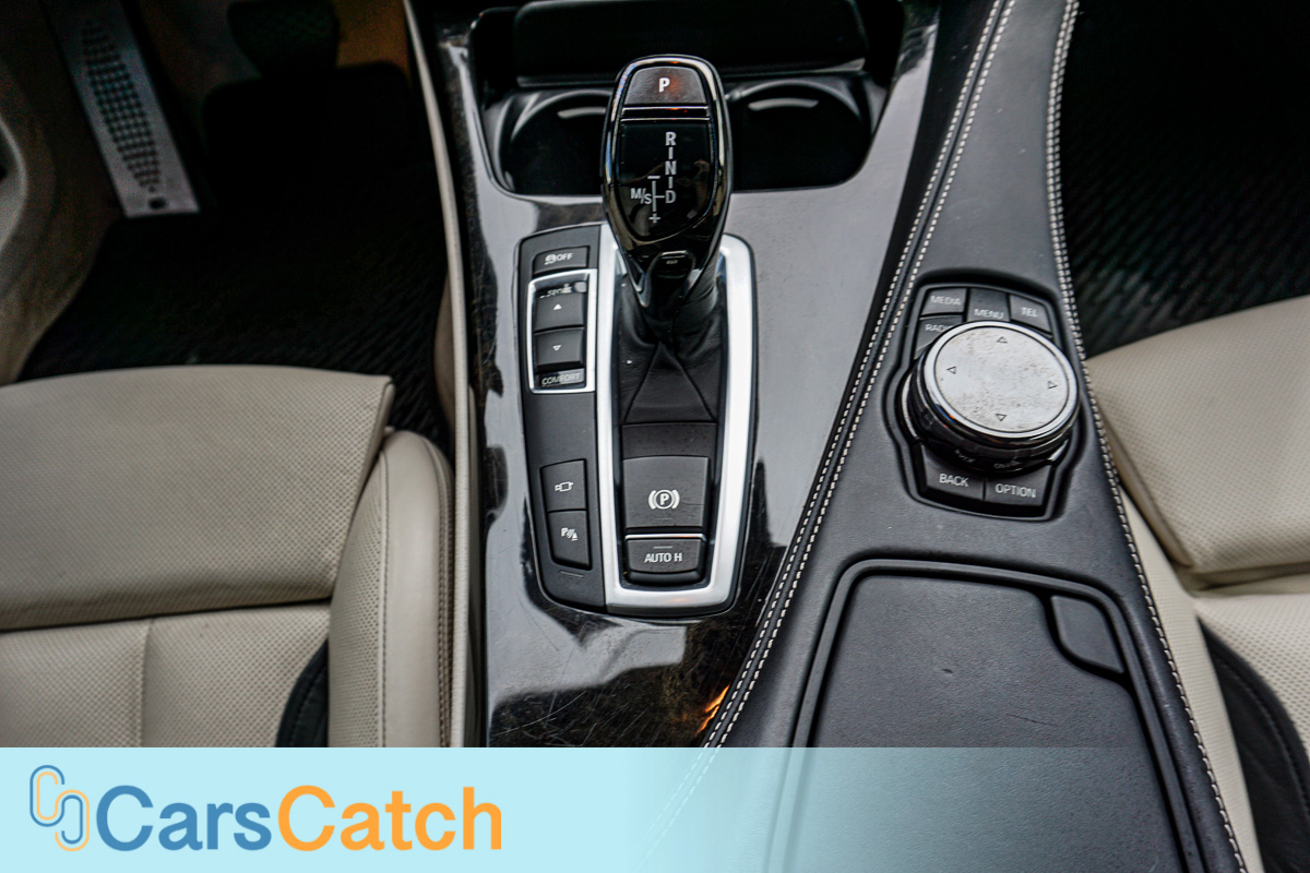 CARSCATCH - Used vehicle - Sedan BMW 6 SERIES 2016