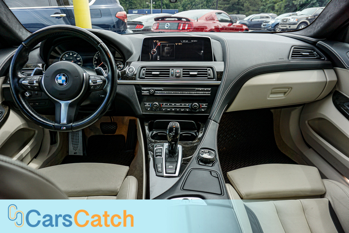CARSCATCH - Used vehicle - Sedan BMW 6 SERIES 2016