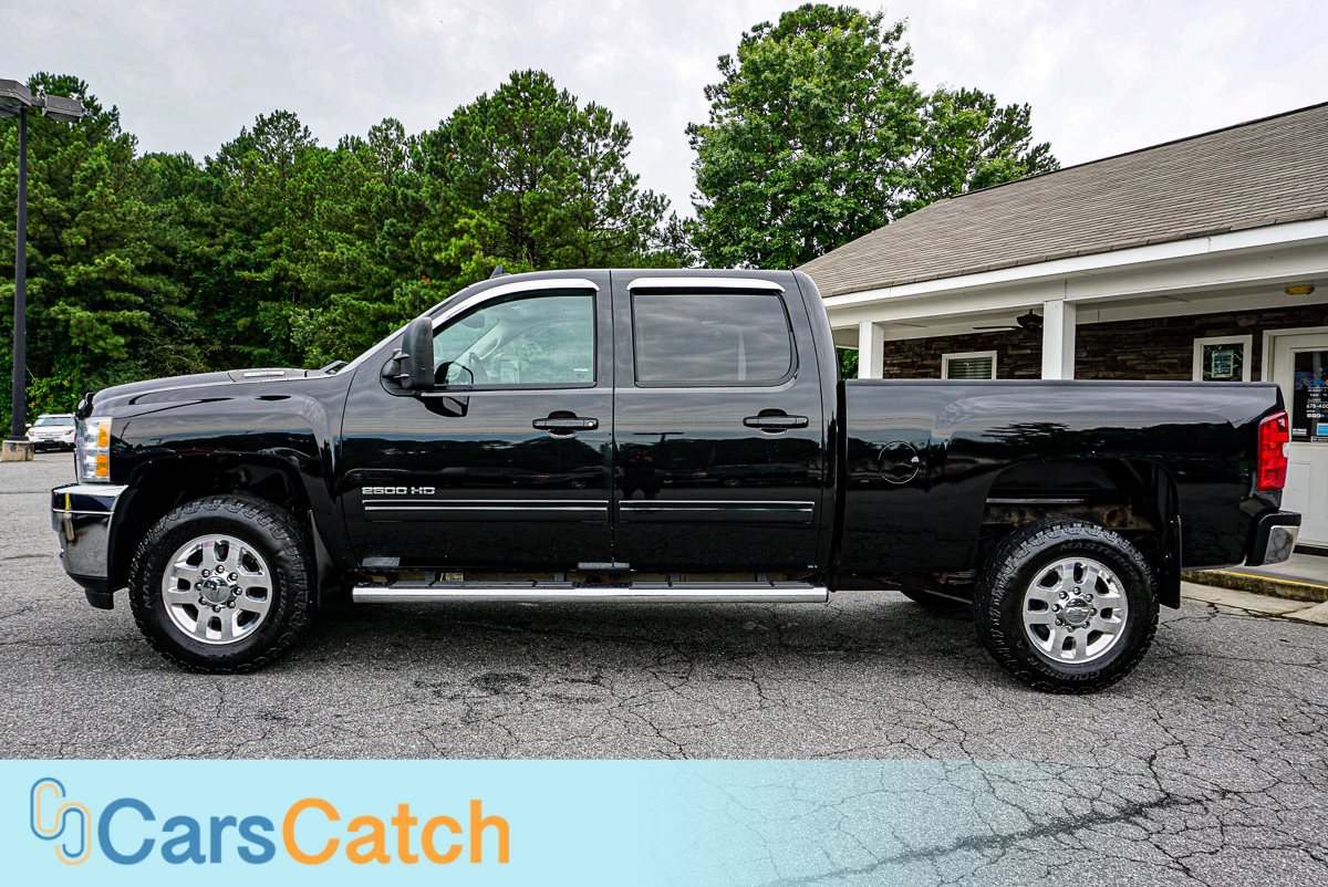 CARSCATCH - Used vehicle - Truck CHEVROLET SILVERADO 2500HD 2013