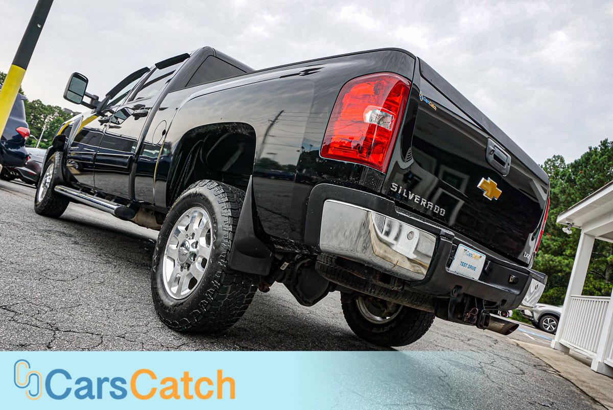CARSCATCH - Used vehicle - Truck CHEVROLET SILVERADO 2500HD 2013